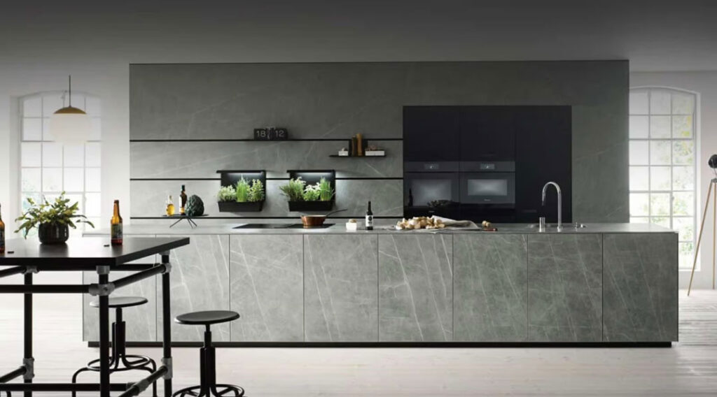 Pietra Grey